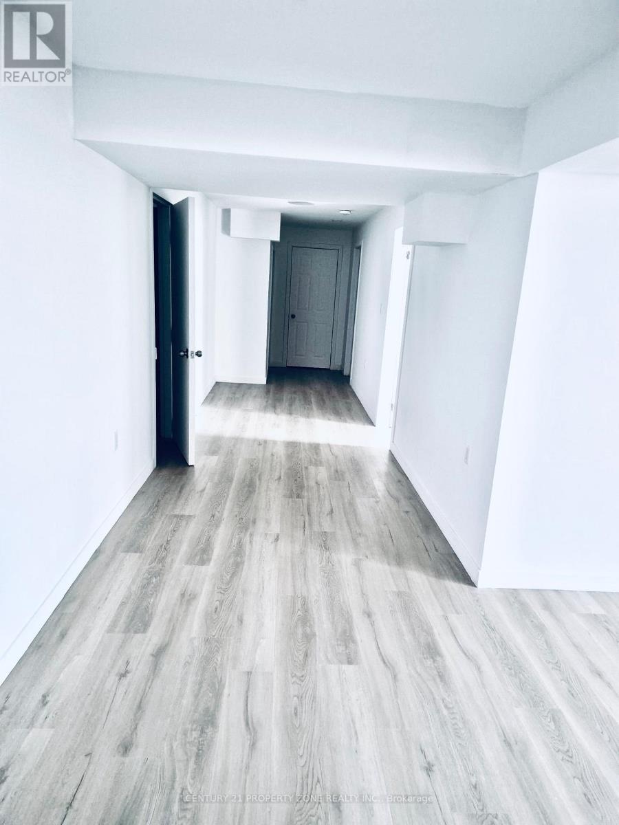 12 Prairie Grass Crescent, East Gwillimbury, Ontario  L9N 0S8 - Photo 7 - N12888474