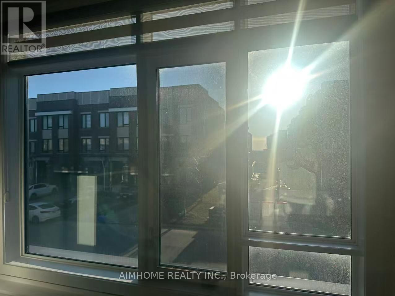 159 Salterton Circle, Vaughan, Ontario  L6A 4Z1 - Photo 11 - N12888534