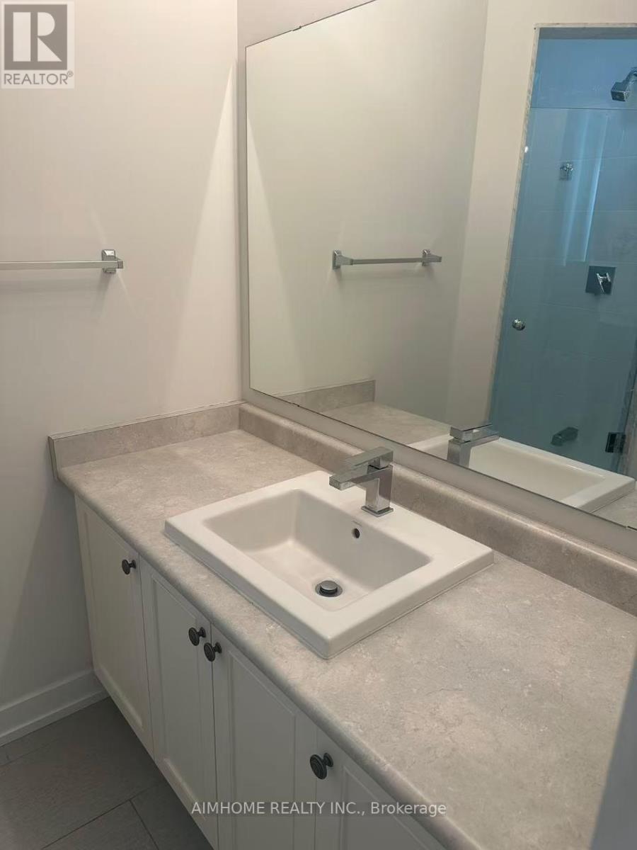 159 Salterton Circle, Vaughan, Ontario  L6A 4Z1 - Photo 5 - N12888534