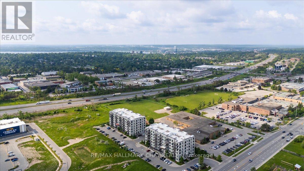 610 - 299 Cundles Road E, Barrie (Alliance), Ontario  L4M 5J7 - Photo 1 - S12888526