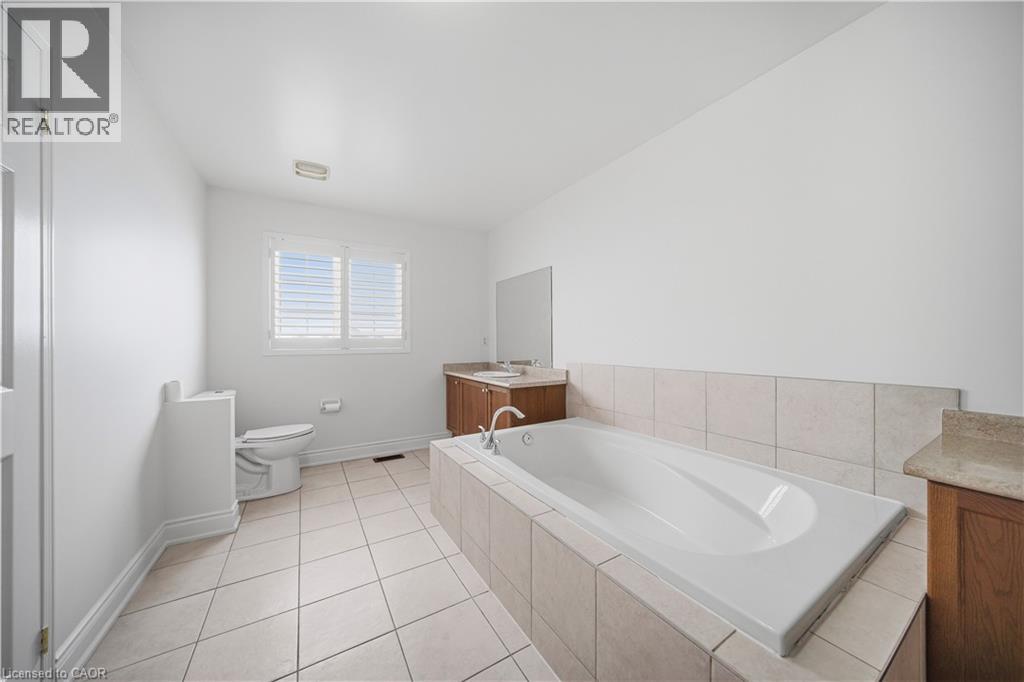 897 Stoutt Crescent, Oakville, Ontario  L9T 7R1 - Photo 21 - 40812647