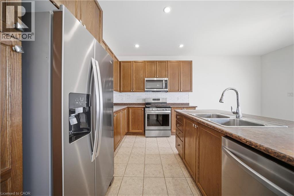 897 Stoutt Crescent, Oakville, Ontario  L9T 7R1 - Photo 9 - 40812647