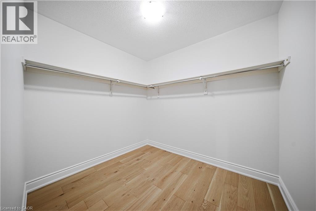 897 Stoutt Crescent, Oakville, Ontario  L9T 7R1 - Photo 23 - 40812647