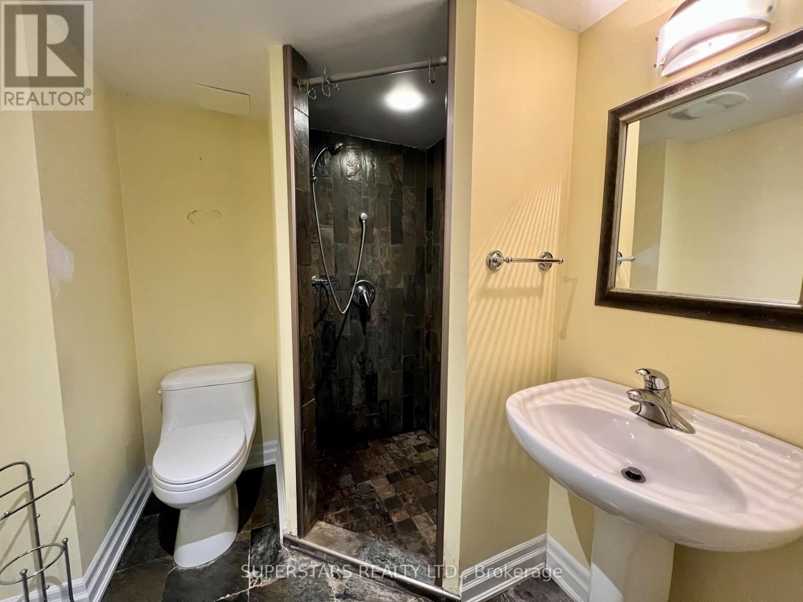 366 Winston Road, Oakville, Ontario  L6L 4W5 - Photo 14 - W12888432