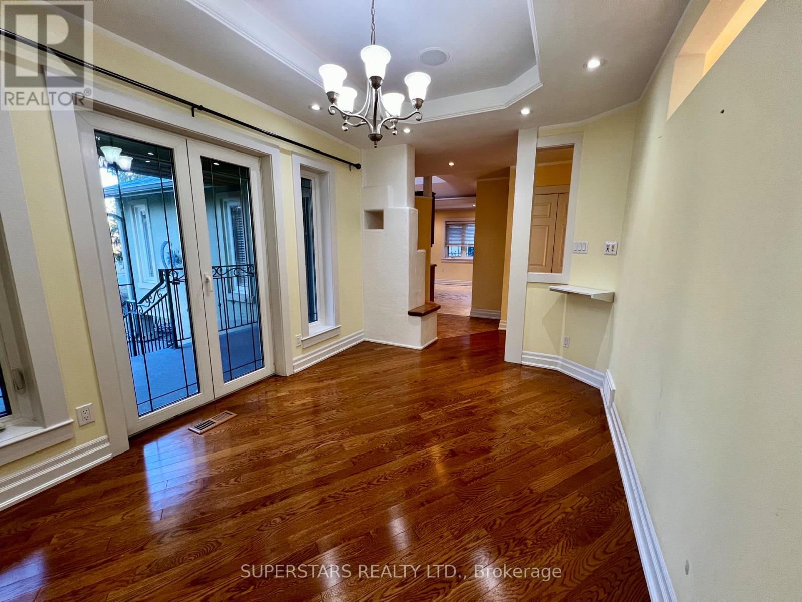 366 Winston Road, Oakville, Ontario  L6L 4W5 - Photo 22 - W12888432