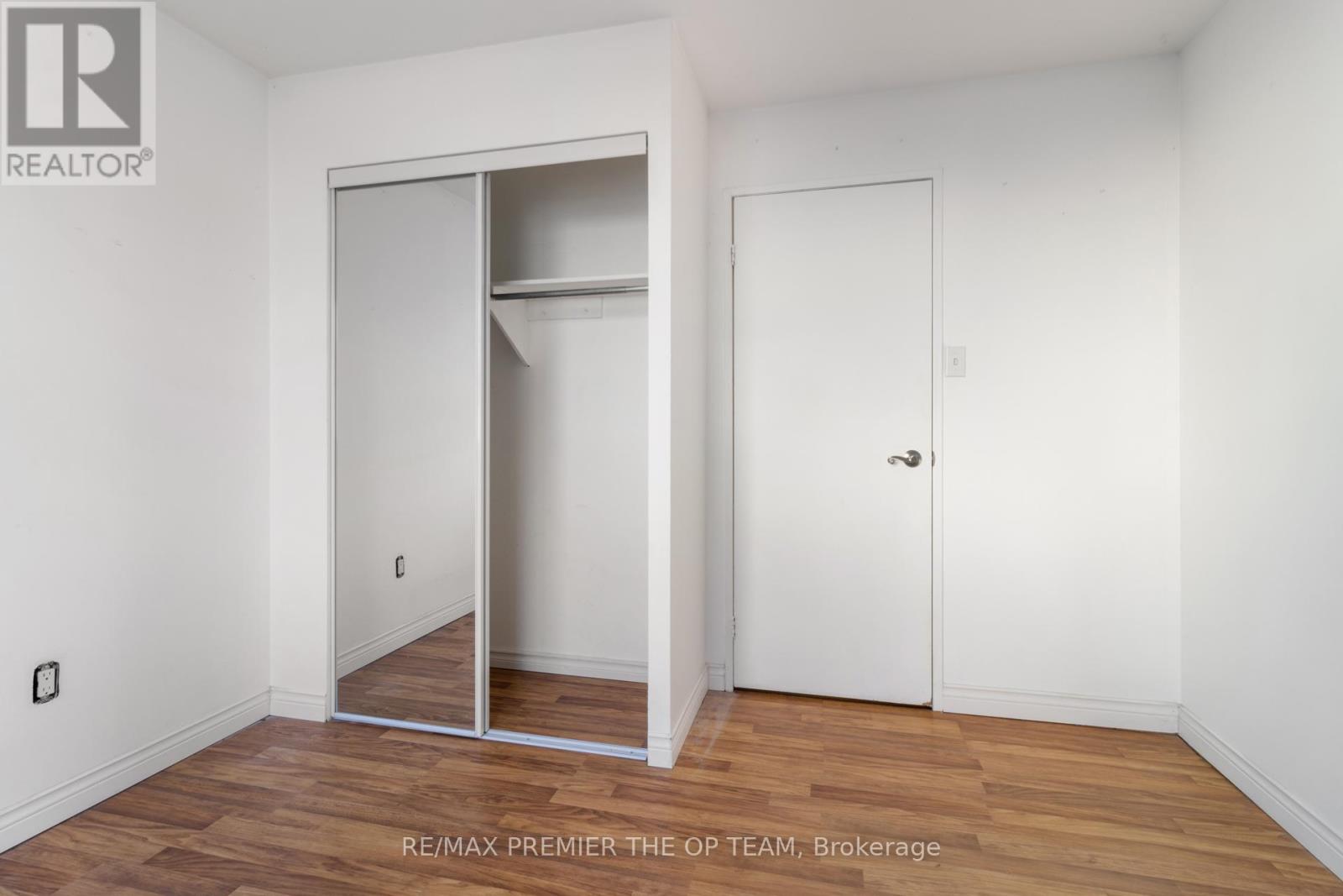 37 - 1016 Falgarwood Drive, Oakville, Ontario  L6H 2P5 - Photo 26 - W12888438