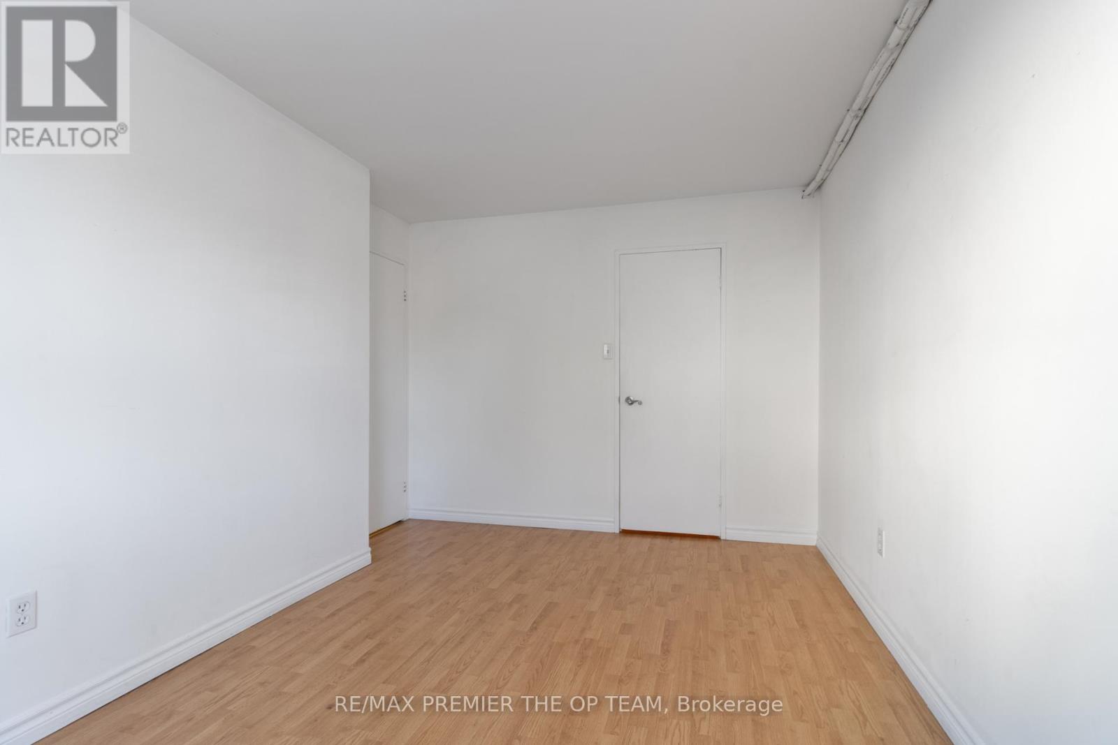 37 - 1016 Falgarwood Drive, Oakville, Ontario  L6H 2P5 - Photo 28 - W12888438