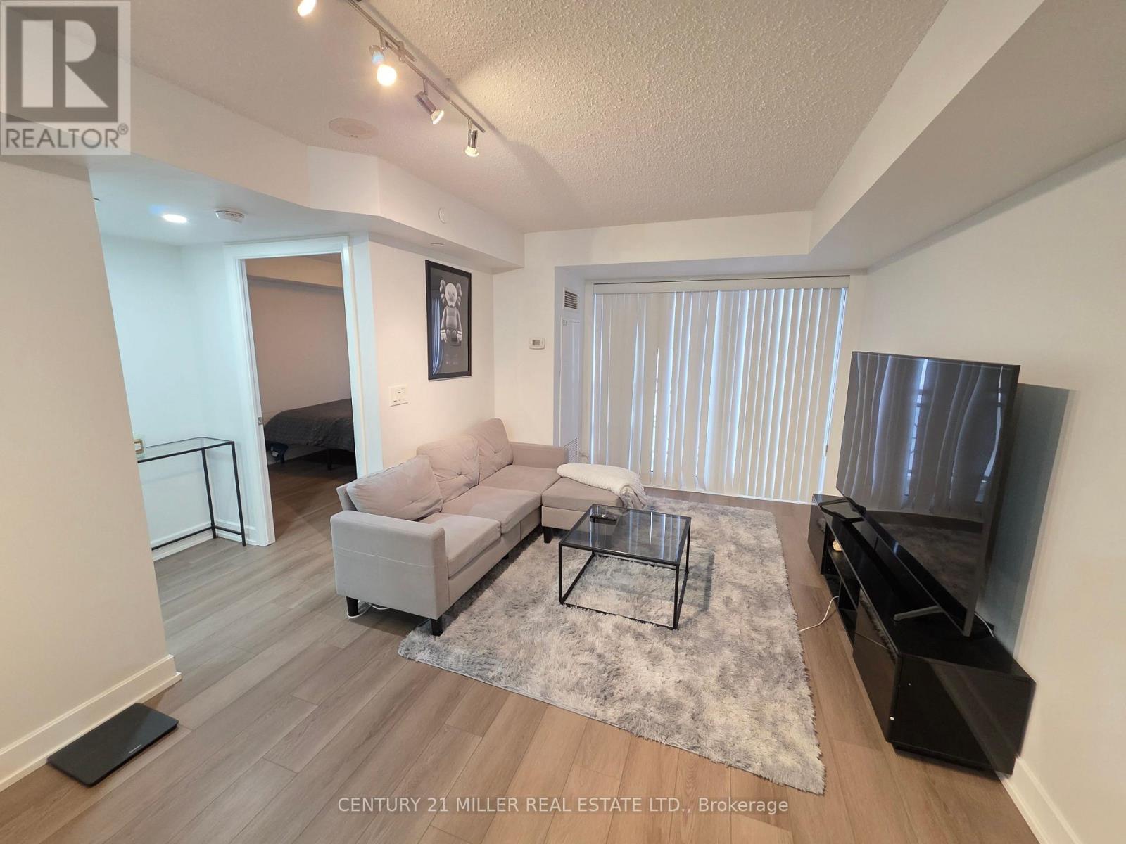 811 - 6 Eva Road, Toronto (Etobicoke West Mall), Ontario  M9C 4Z5 - Photo 9 - W12888440