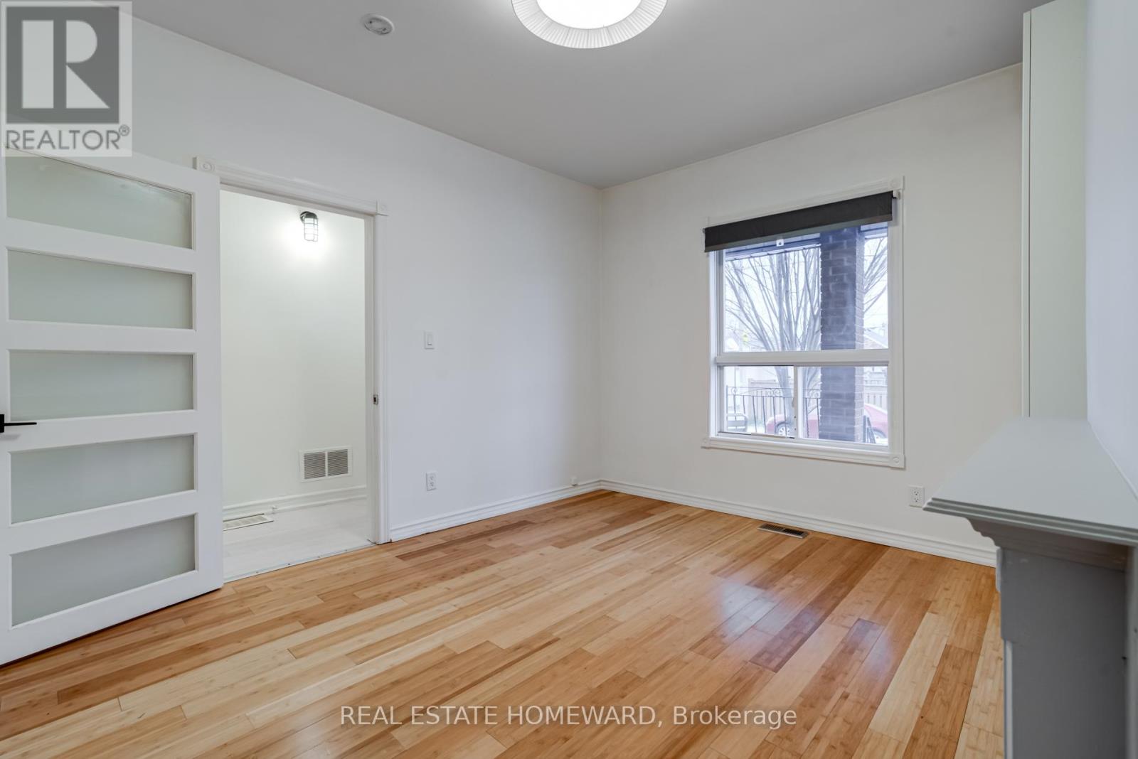 1st Fl - 140 Millicent Street, Toronto, Ontario  M6H 1W4 - Photo 14 - W12888452