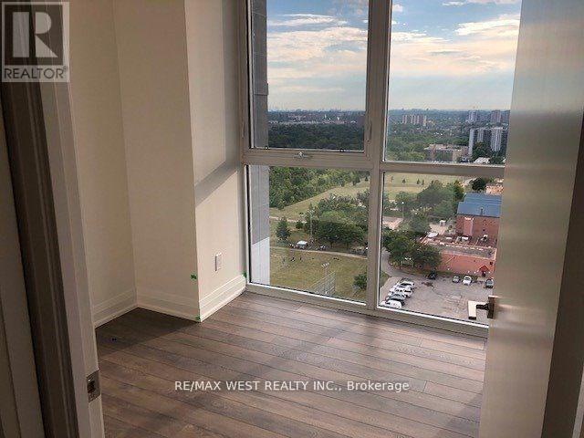 1602 - 1461 Lawrence Avenue W, Toronto, Ontario  M6L 0A6 - Photo 10 - W12888460