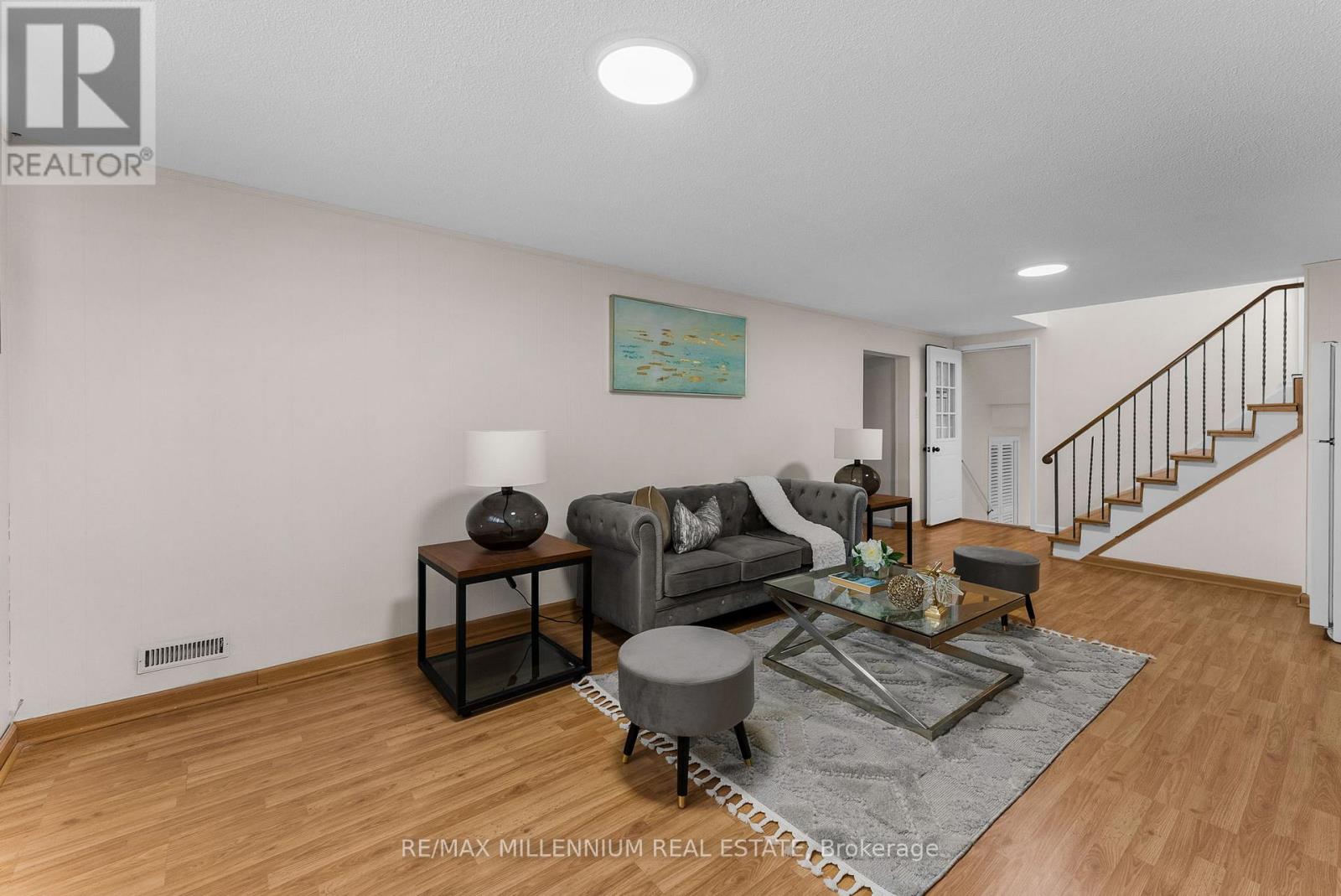 2437 Chilsworthy Avenue, Mississauga (Cooksville), Ontario  L5B 2R4 - Photo 31 - W12888468