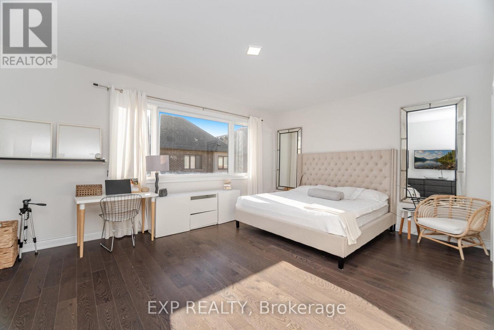 3102 Millicent Avenue, Oakville (Go Glenorchy), Ontario  L6H 0V2 - Photo 13 - W12888476