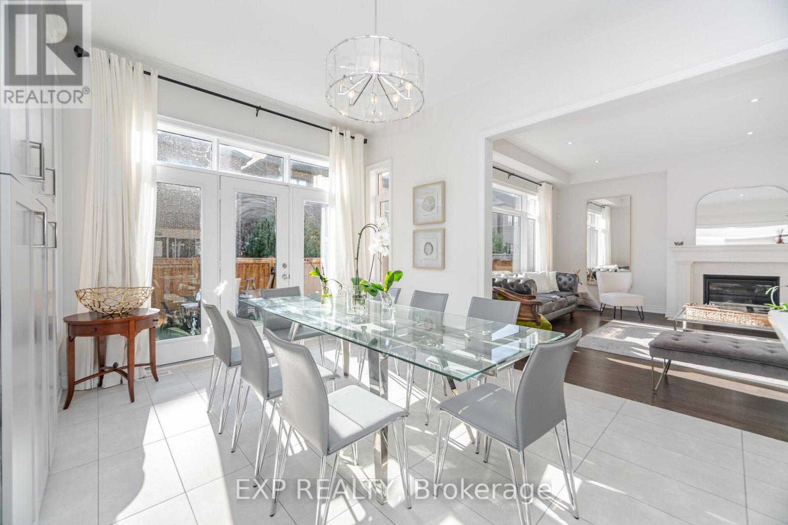 3102 Millicent Avenue, Oakville (Go Glenorchy), Ontario  L6H 0V2 - Photo 8 - W12888476