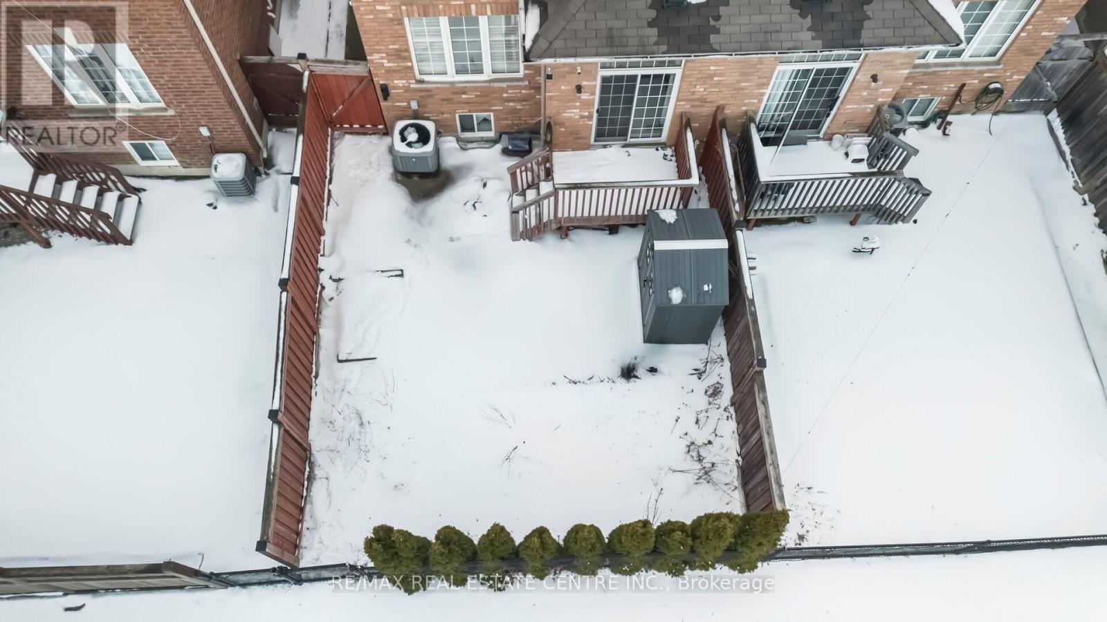 5 Sussexvale Drive, Brampton (Sandringham-Wellington), Ontario  L6R 3S1 - Photo 47 - W12888508