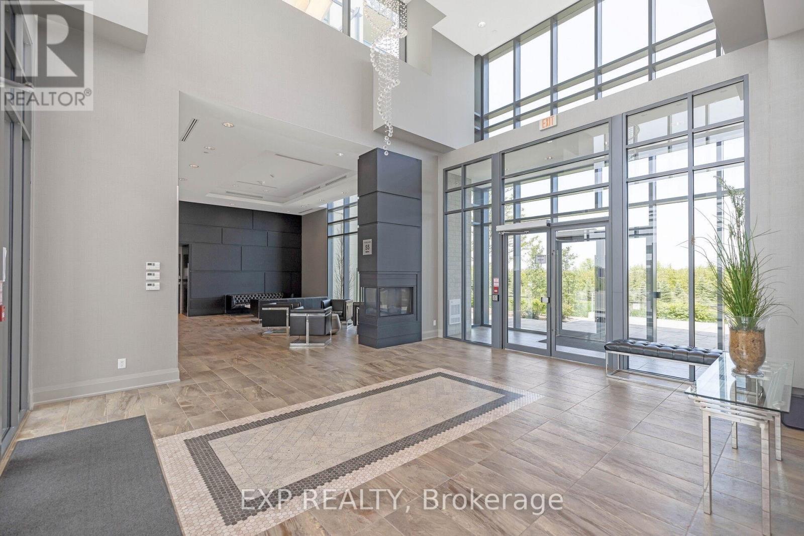 1202 - 65 Yorkland Boulevard N, Brampton (Goreway Drive Corridor), Ontario  L4C 9Z4 - Photo 5 - W12888522