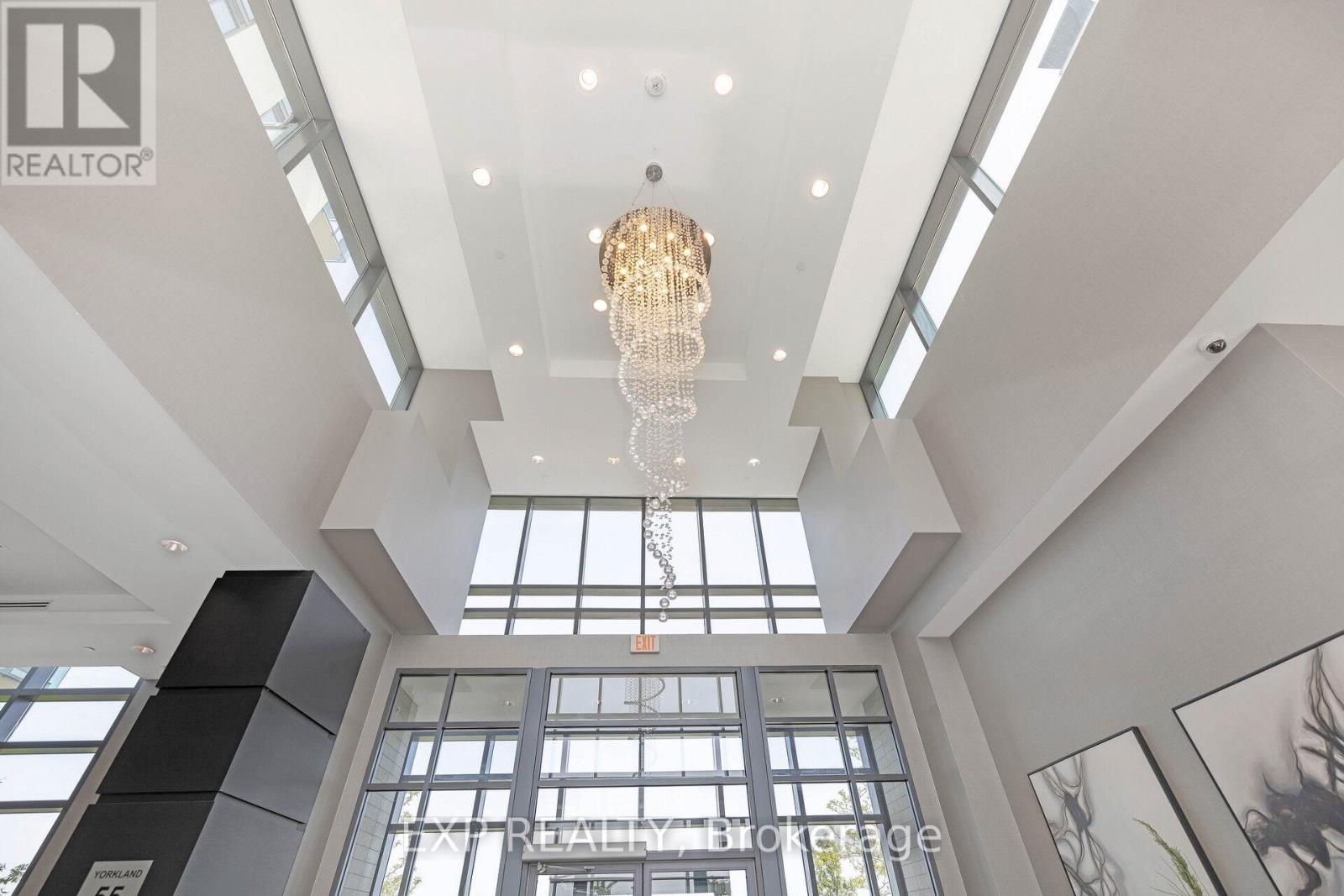 1202 - 65 Yorkland Boulevard N, Brampton (Goreway Drive Corridor), Ontario  L4C 9Z4 - Photo 7 - W12888522