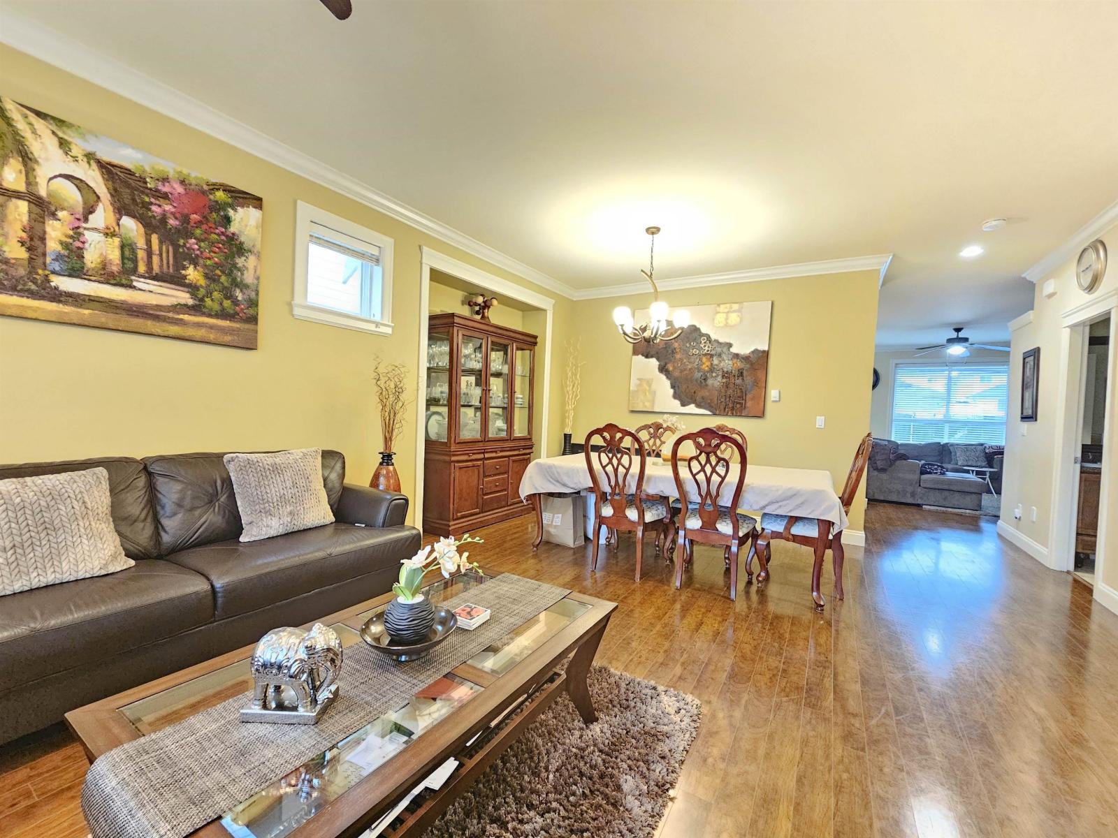 10158 128 Street, Surrey, British Columbia  V3T 2Y9 - Photo 11 - R3100020