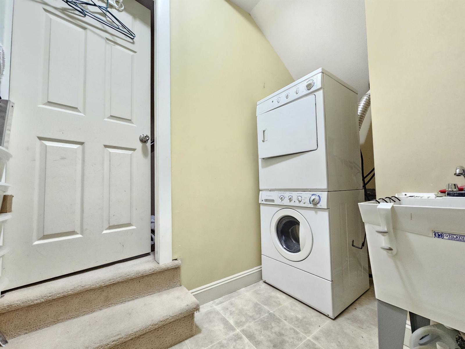 10158 128 Street, Surrey, British Columbia  V3T 2Y9 - Photo 22 - R3100020