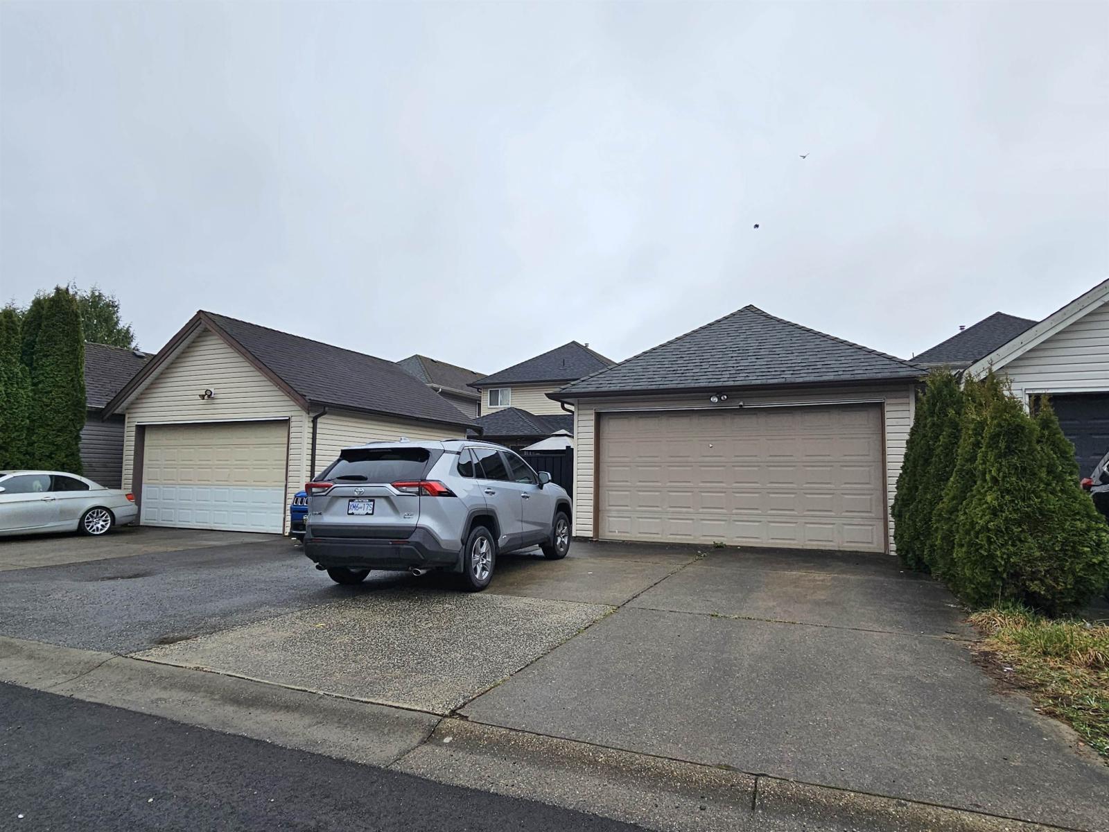 10158 128 Street, Surrey, British Columbia  V3T 2Y9 - Photo 6 - R3100020