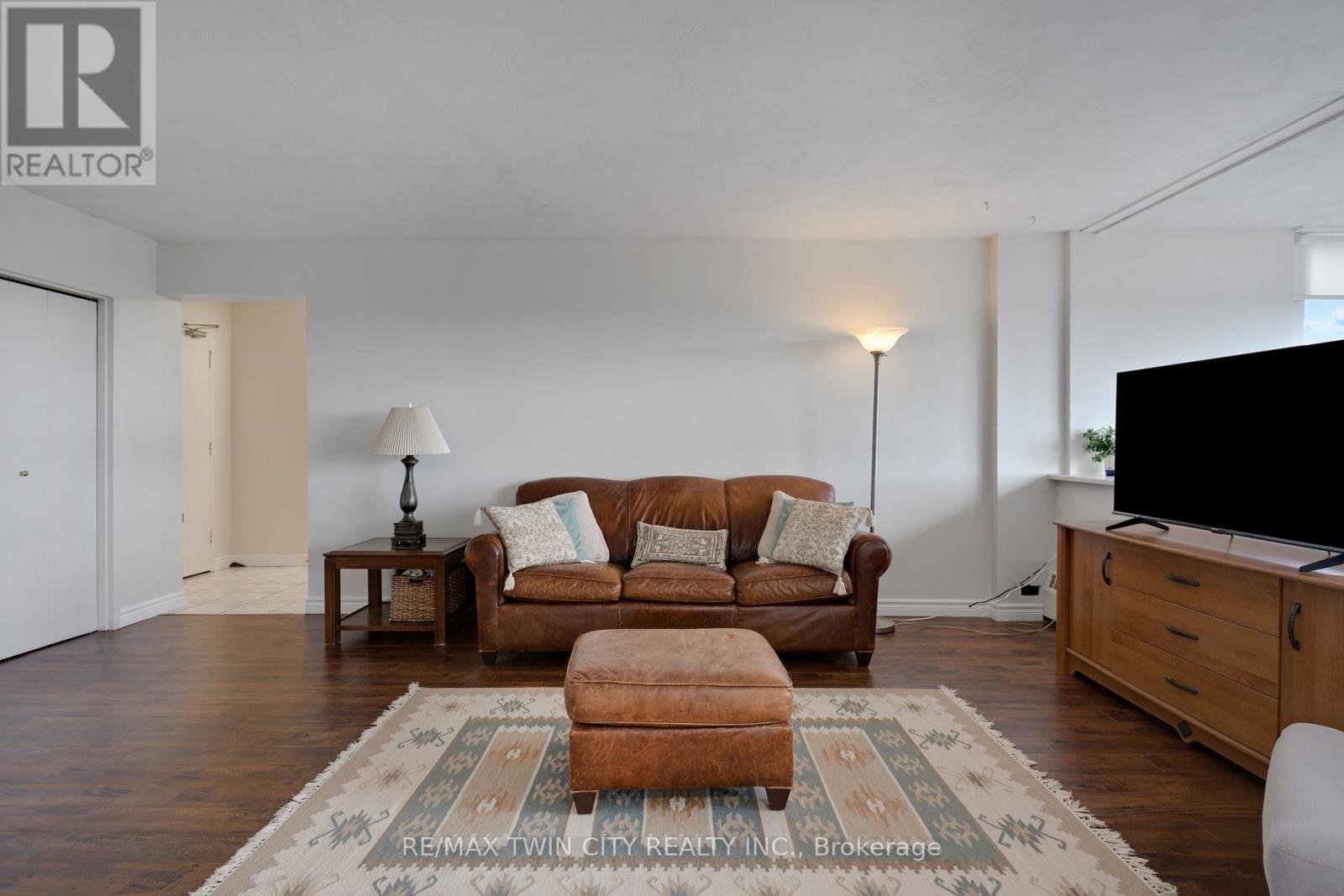 708 - 24 Midland Drive, Kitchener, Ontario  N2A 2A8 - Photo 16 - X12888430