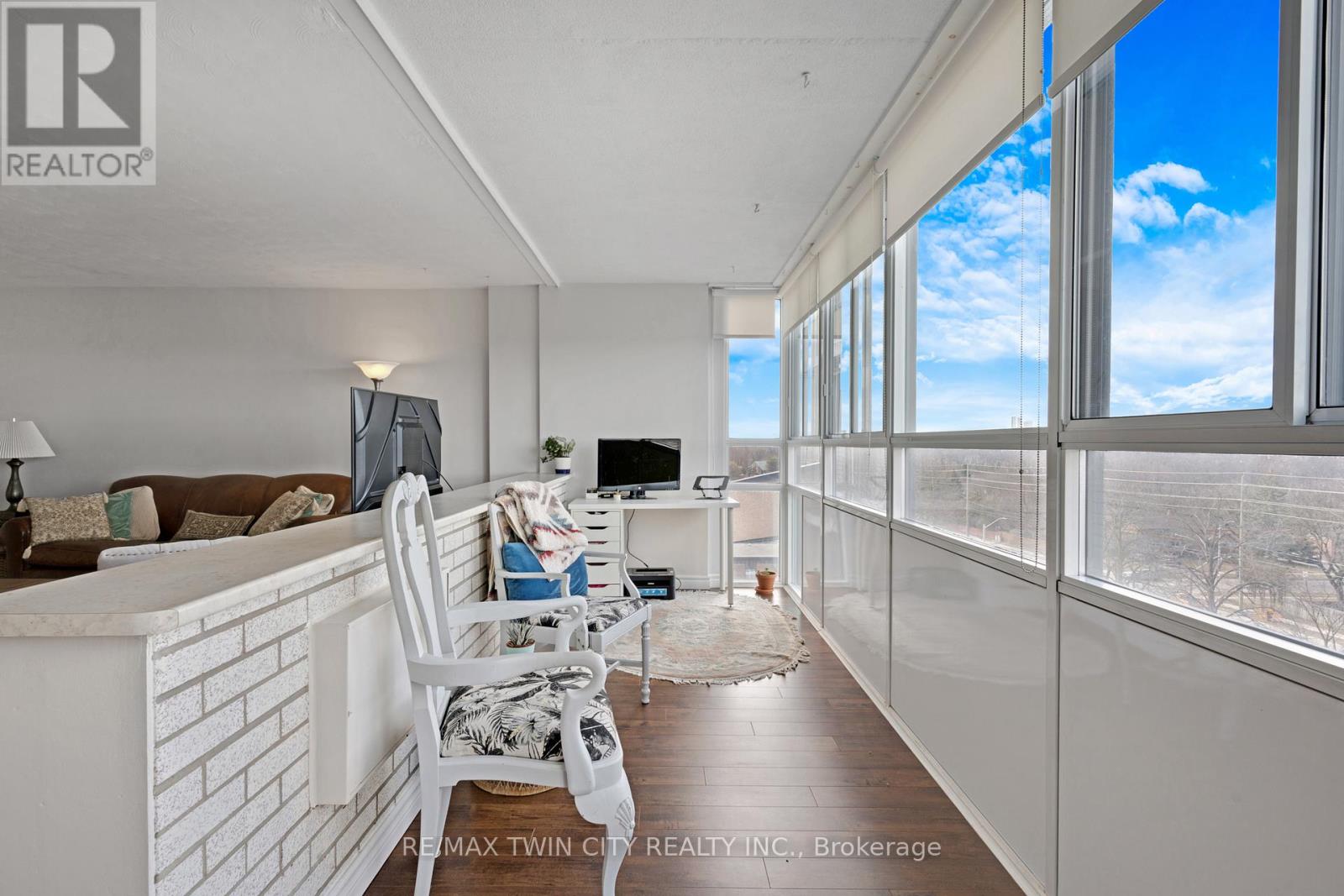 708 - 24 Midland Drive, Kitchener, Ontario  N2A 2A8 - Photo 22 - X12888430