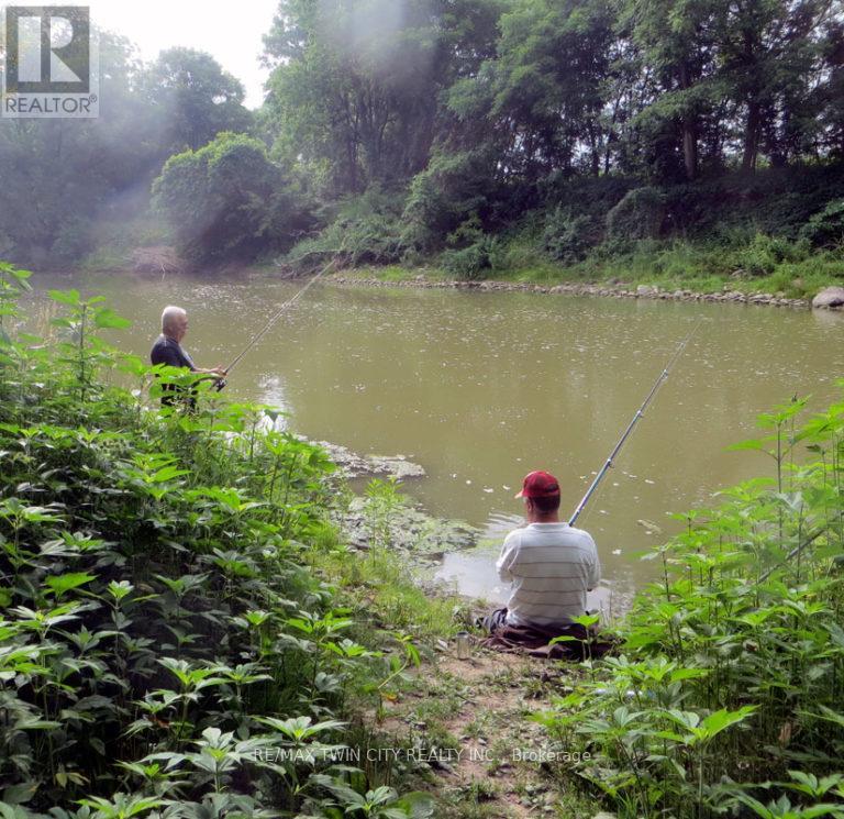 5 Spruce Lane, Wilmot, Ontario  N3A 2G6 - Photo 43 - X12888500