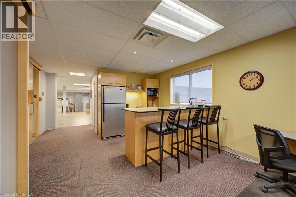 125 Morrell Street, Brantford, Ontario  N3T 4J9 - Photo 11 - 40807319