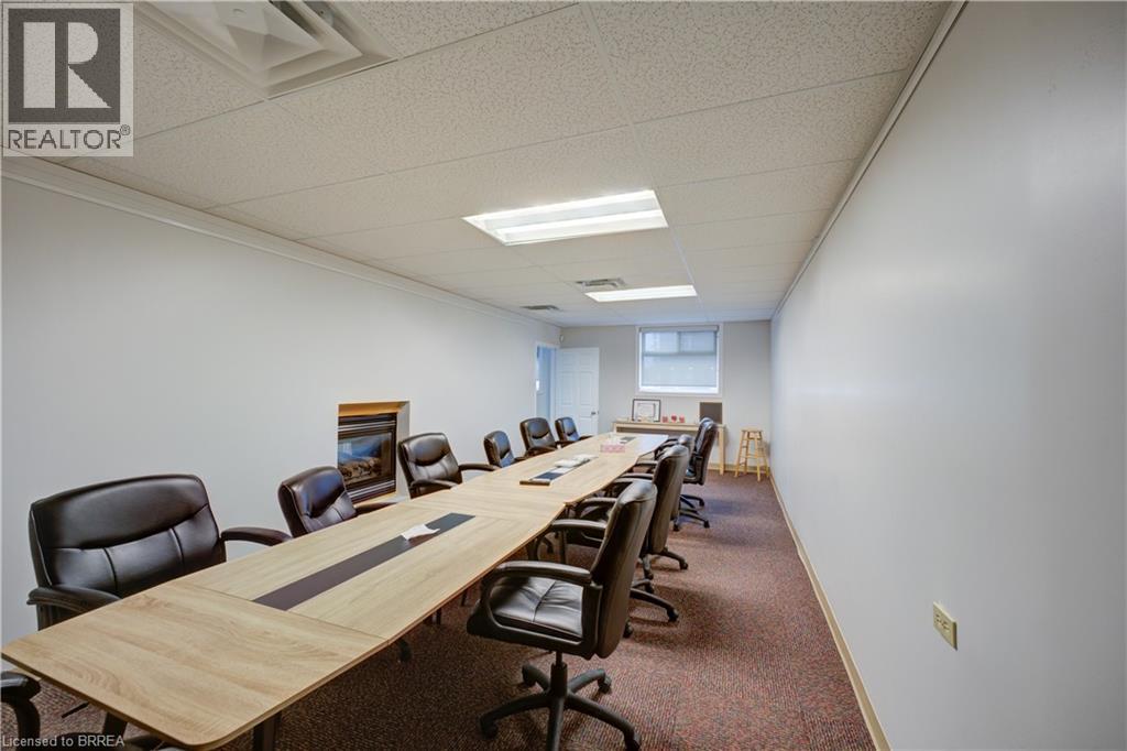 125 Morrell Street, Brantford, Ontario  N3T 4J9 - Photo 7 - 40807319