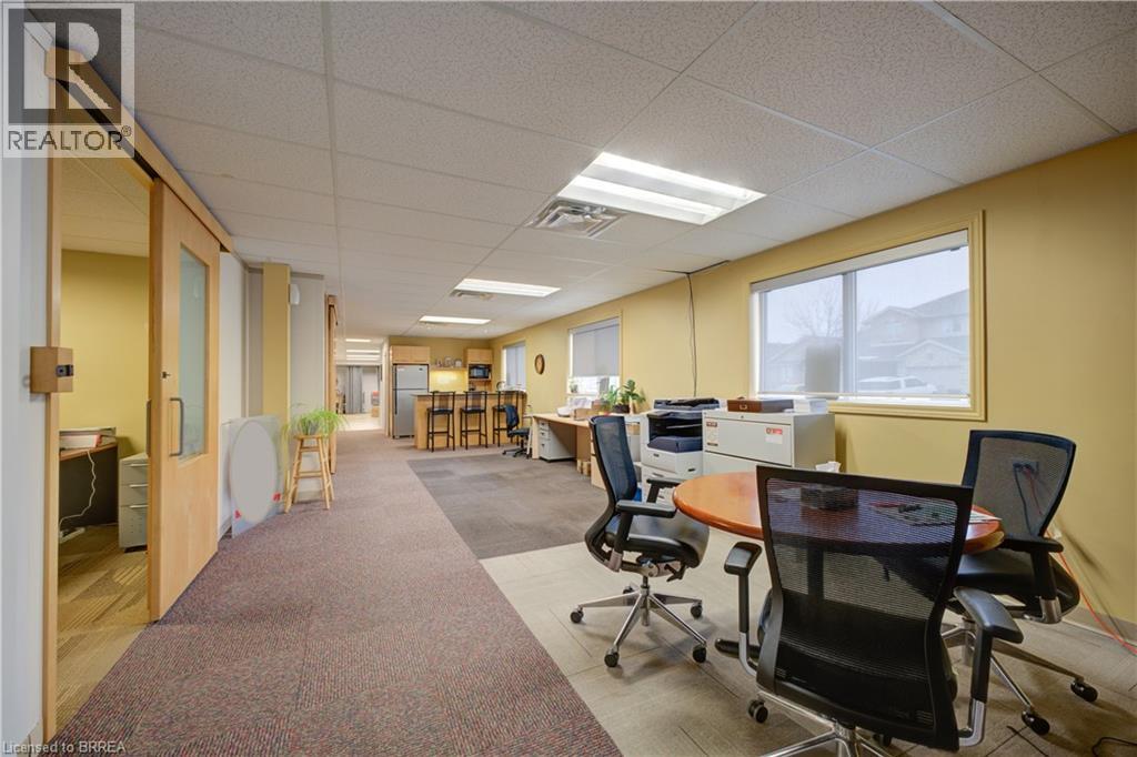 125 Morrell Street, Brantford, Ontario  N3T 4J9 - Photo 8 - 40807319