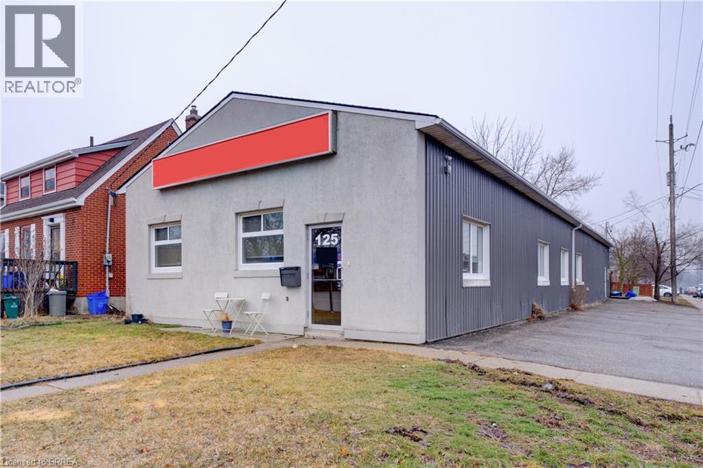 125 Morrell Street, Brantford, Ontario  N3T 4J9 - Photo 2 - 40807315
