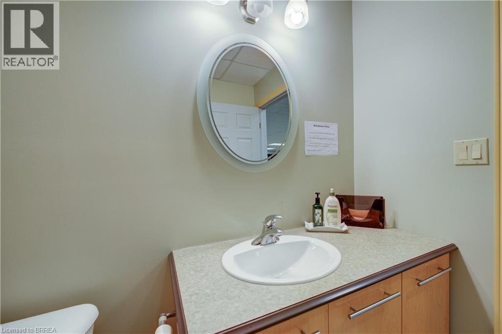 125 Morrell Street, Brantford, Ontario  N3T 4J9 - Photo 22 - 40807315