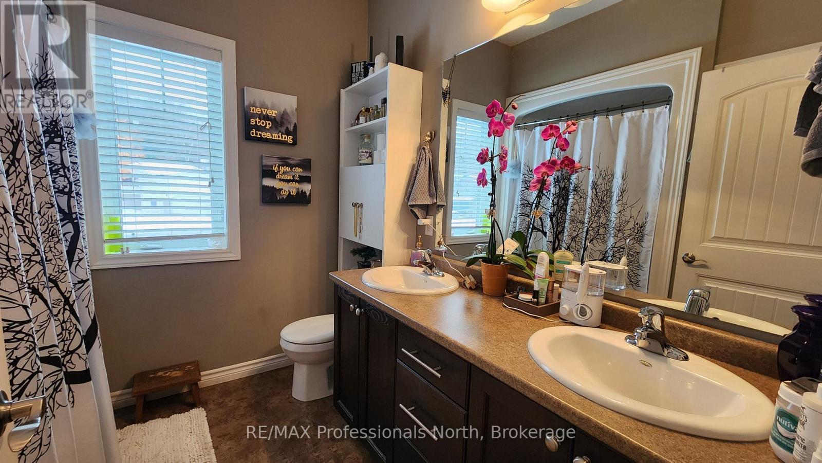 5 Greaves Avenue, Huntsville, Ontario  P1H 1V2 - Photo 14 - X12789758