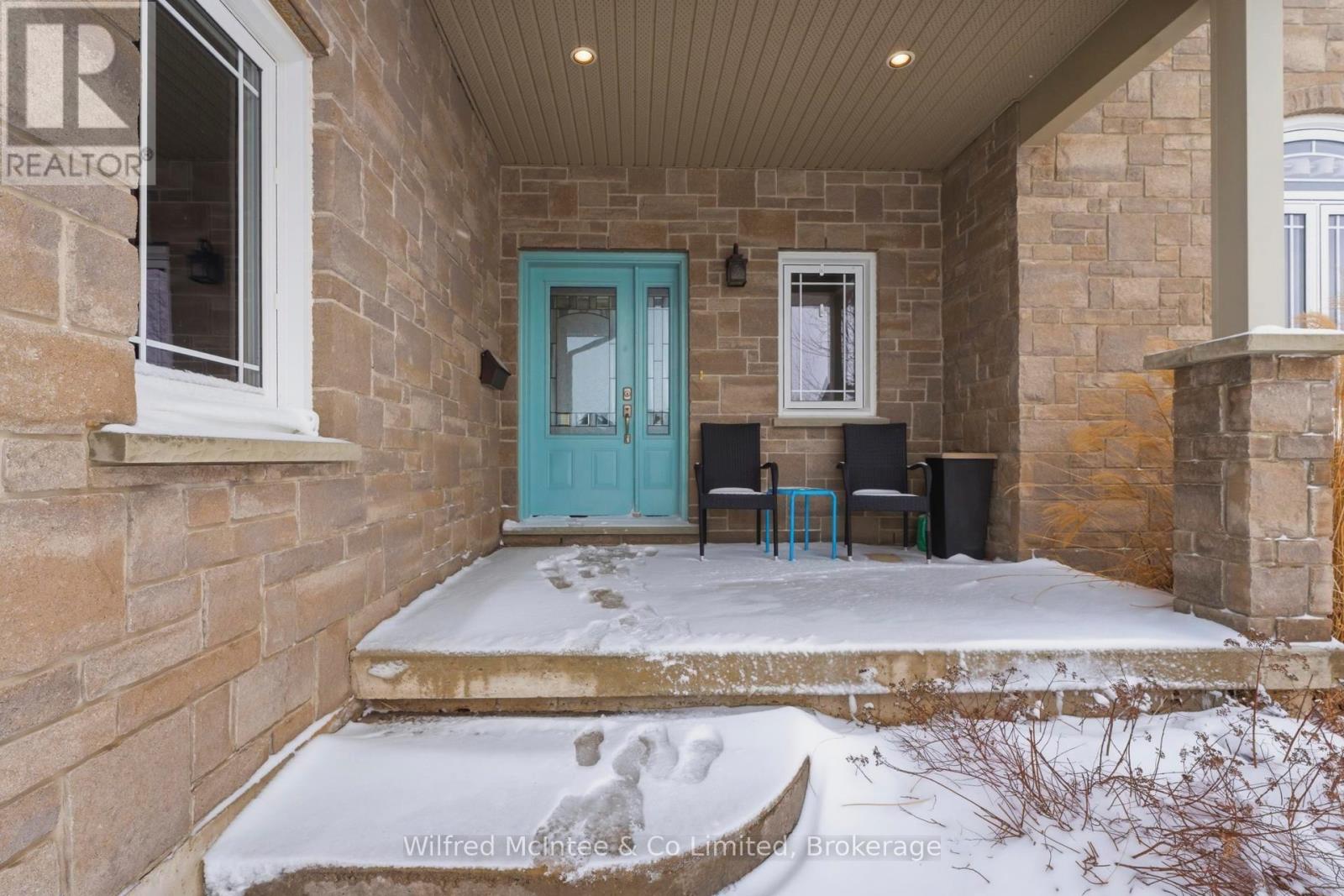 334 Westwood Drive, Brockton, Ontario  N0G 2V0 - Photo 3 - X12887506