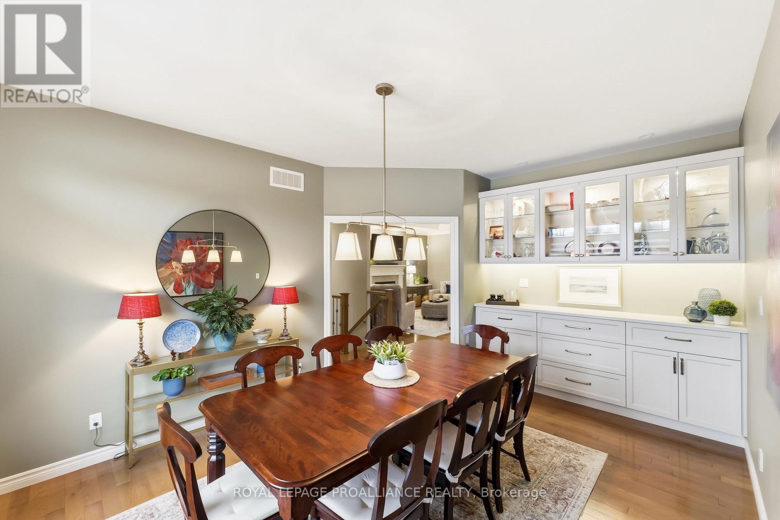 23 Lakewood Crescent, Quinte West (Murray Ward), Ontario  K8V 5P4 - Photo 17 - X12888600