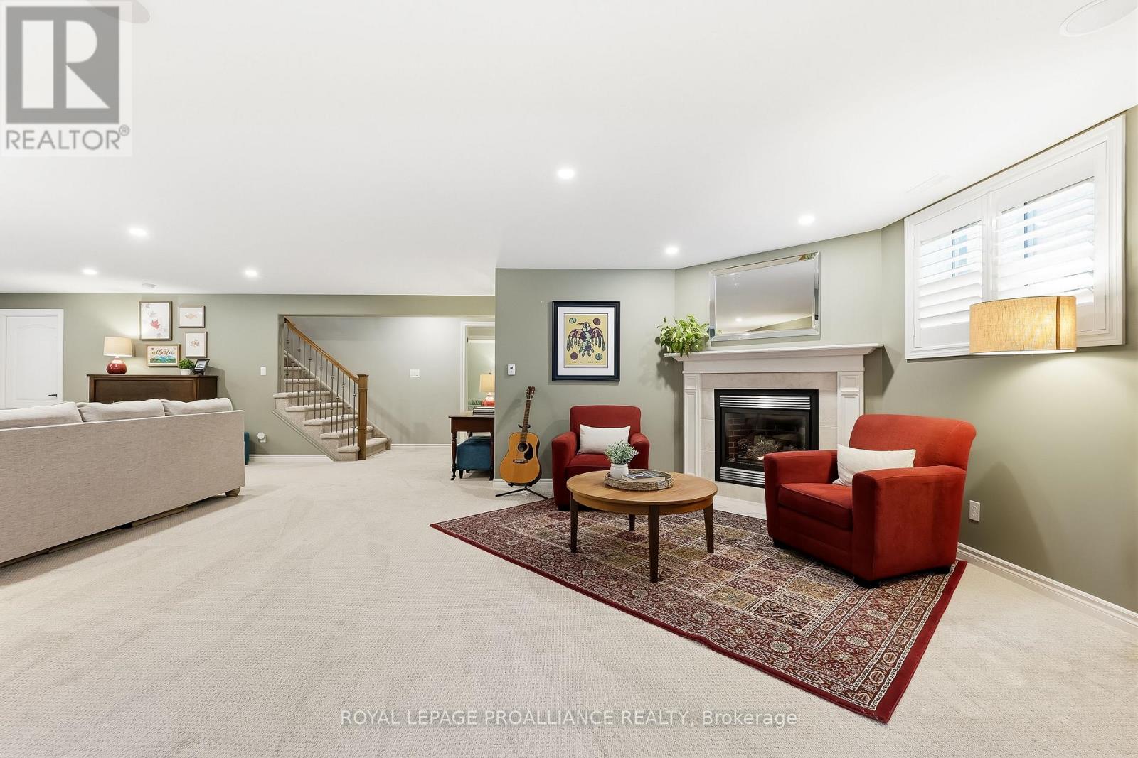 23 Lakewood Crescent, Quinte West (Murray Ward), Ontario  K8V 5P4 - Photo 27 - X12888600