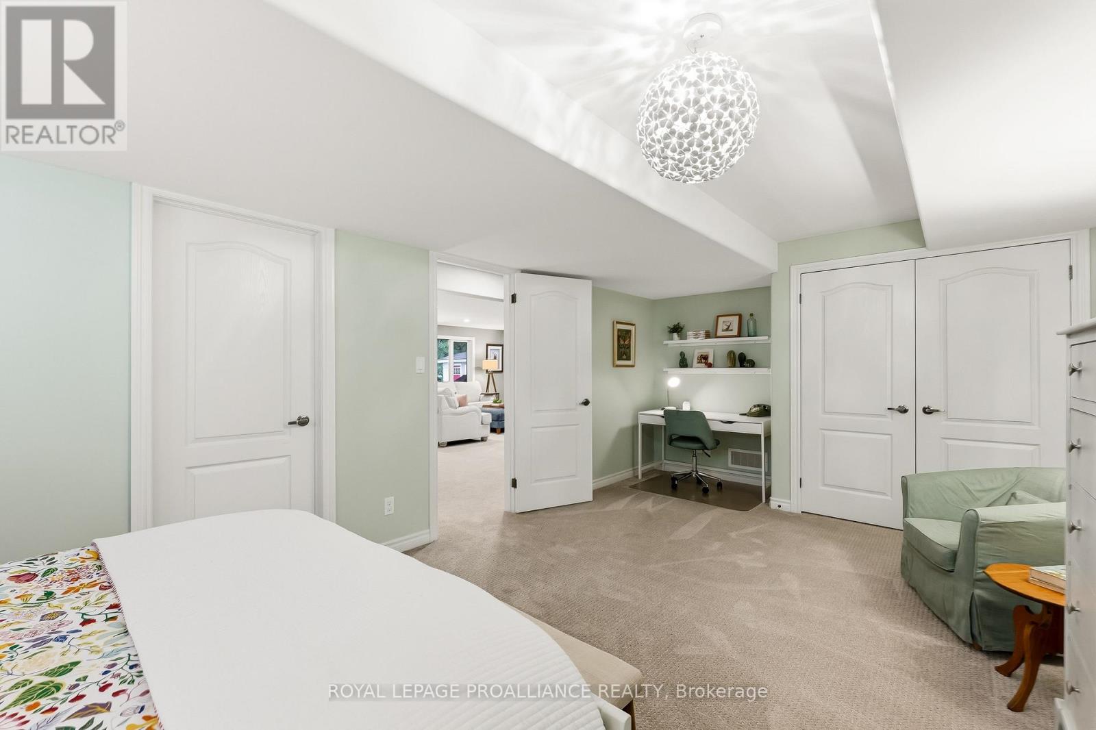 23 Lakewood Crescent, Quinte West (Murray Ward), Ontario  K8V 5P4 - Photo 29 - X12888600