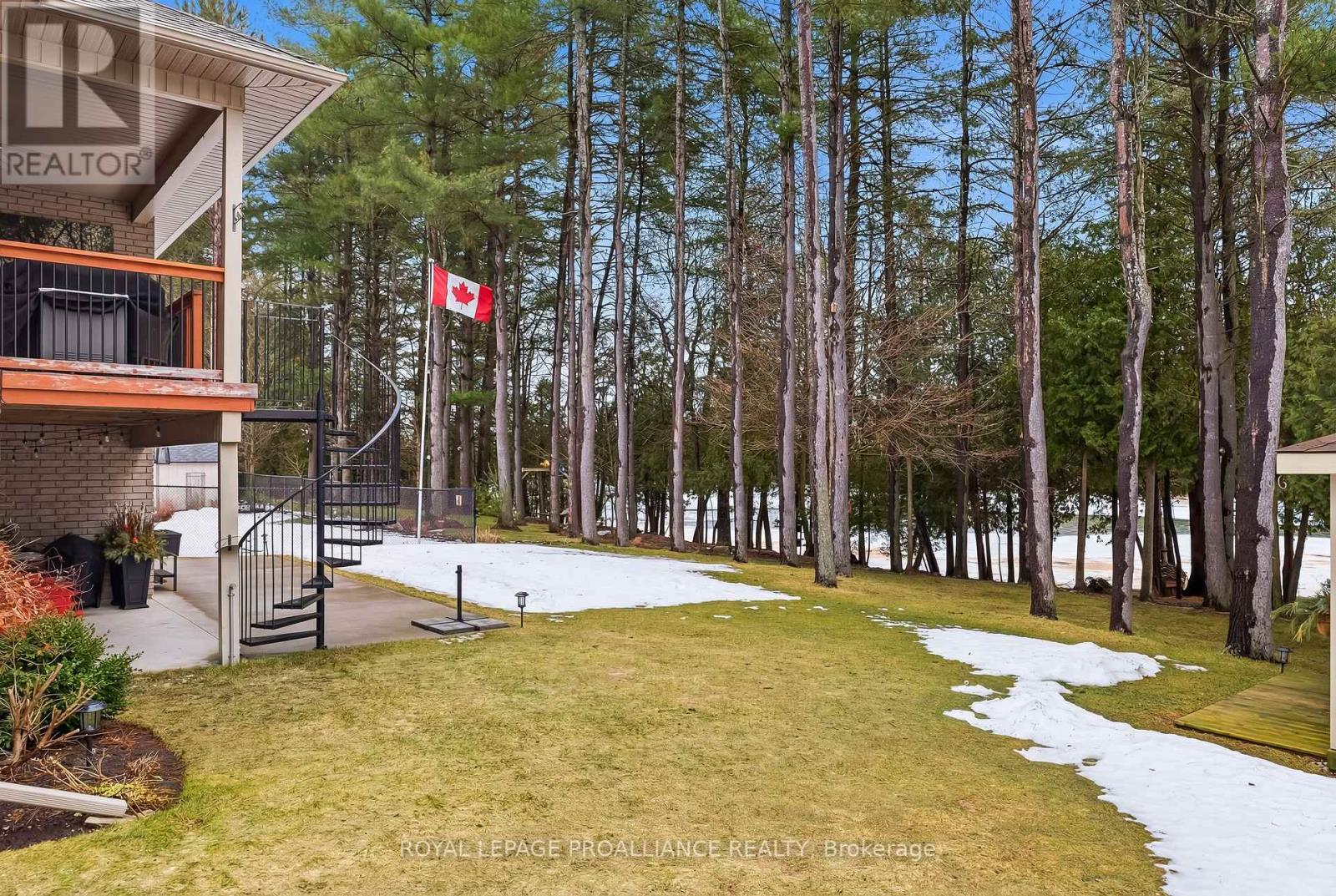 23 Lakewood Crescent, Quinte West (Murray Ward), Ontario  K8V 5P4 - Photo 36 - X12888600