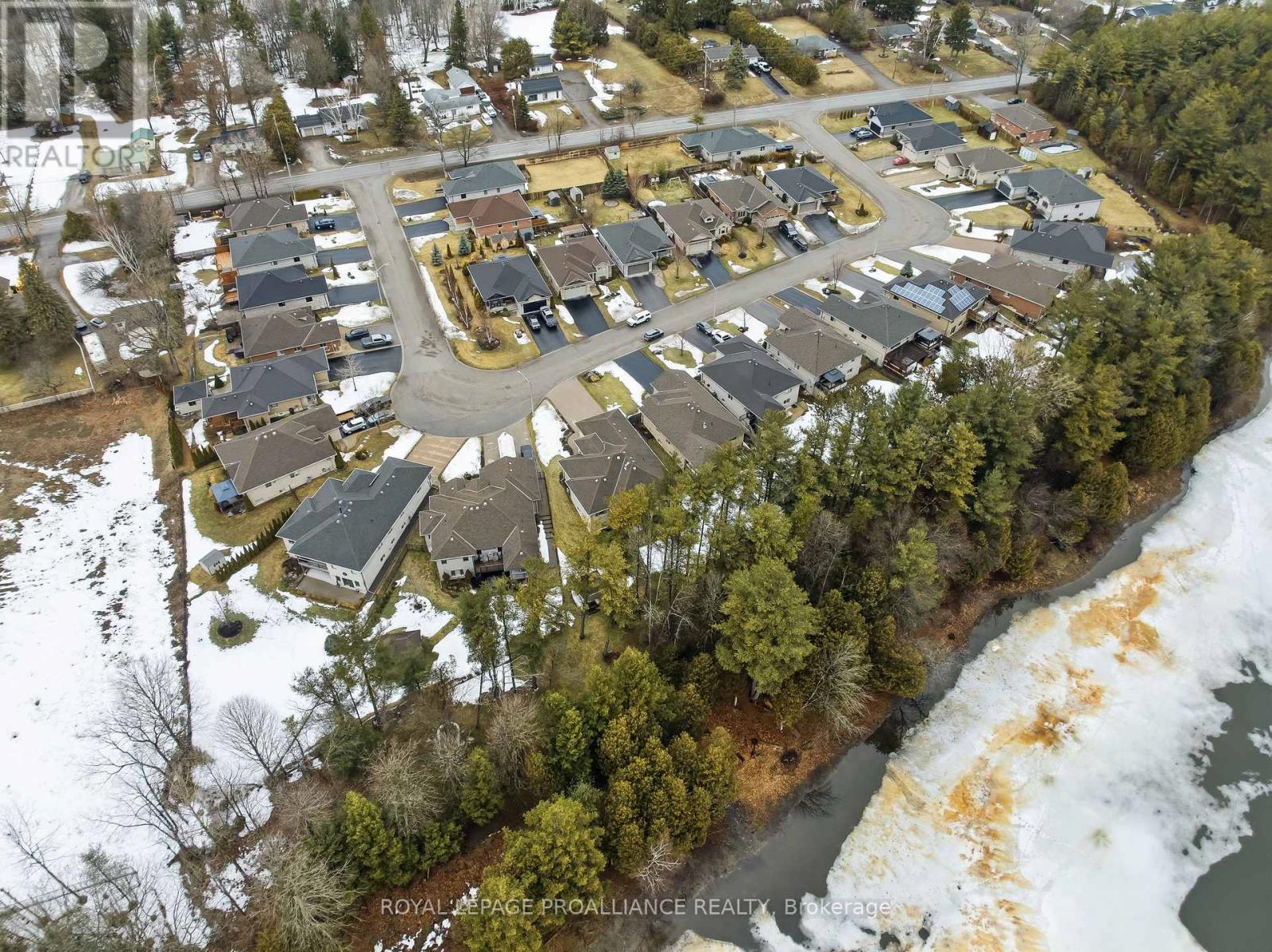 23 Lakewood Crescent, Quinte West (Murray Ward), Ontario  K8V 5P4 - Photo 42 - X12888600