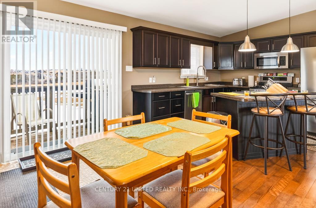 8168 Hwy 7, Kawartha Lakes, Ontario  K9J 6X4 - Photo 4 - X12888706