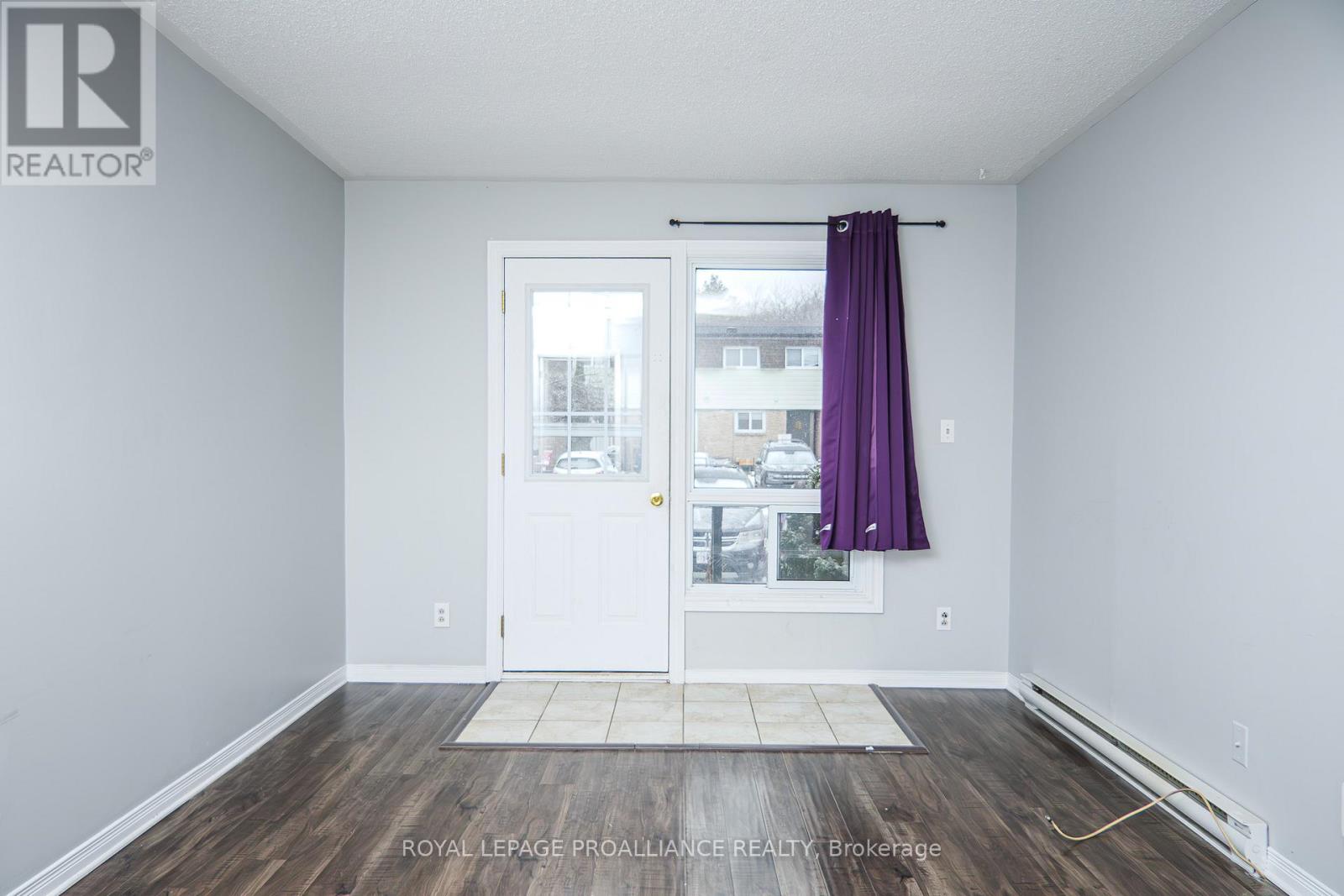 19 - 22 Pitt Street, Prince Edward County (Picton Ward), Ontario  K0K 2T0 - Photo 16 - X12888718