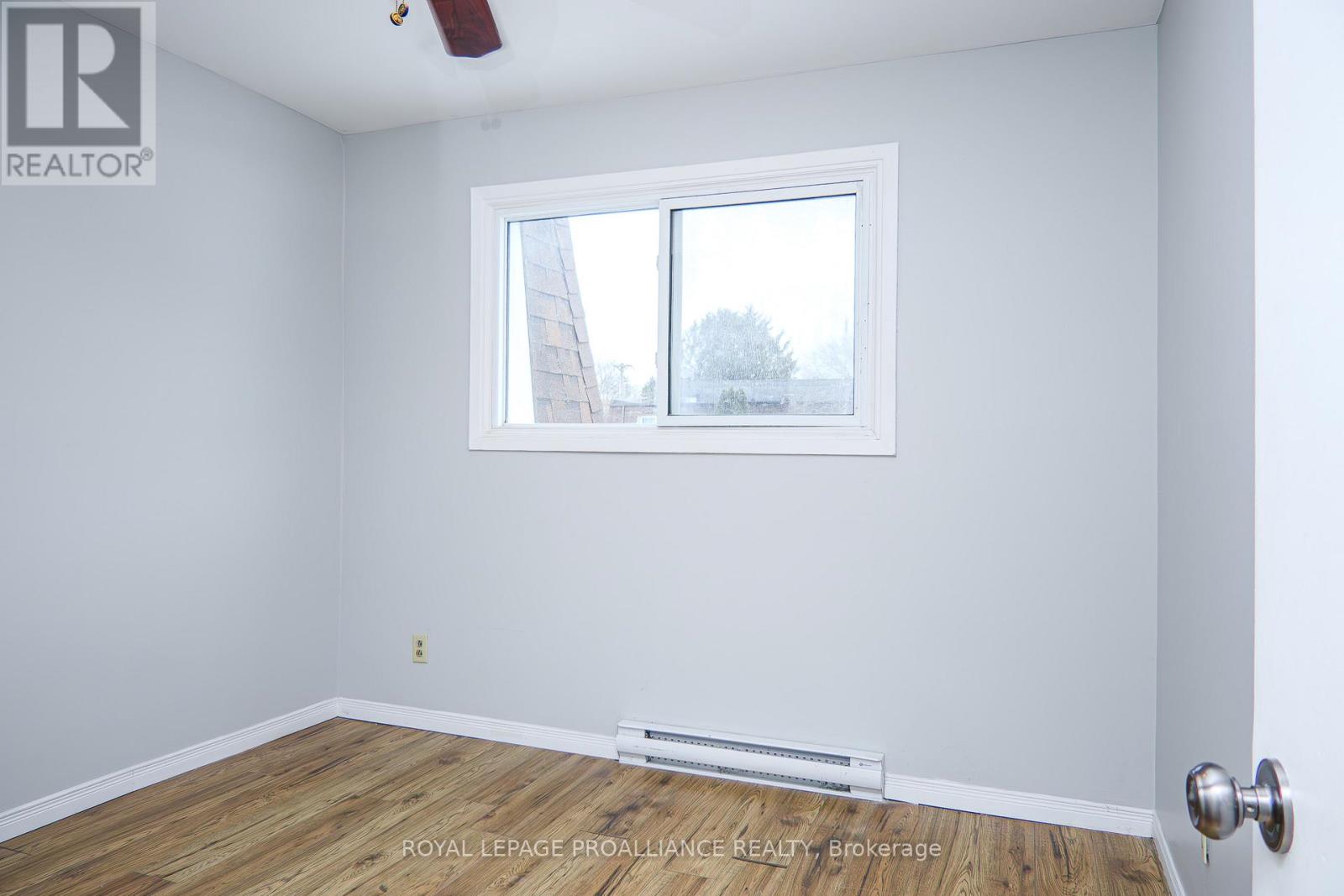 19 - 22 Pitt Street, Prince Edward County (Picton Ward), Ontario  K0K 2T0 - Photo 23 - X12888718