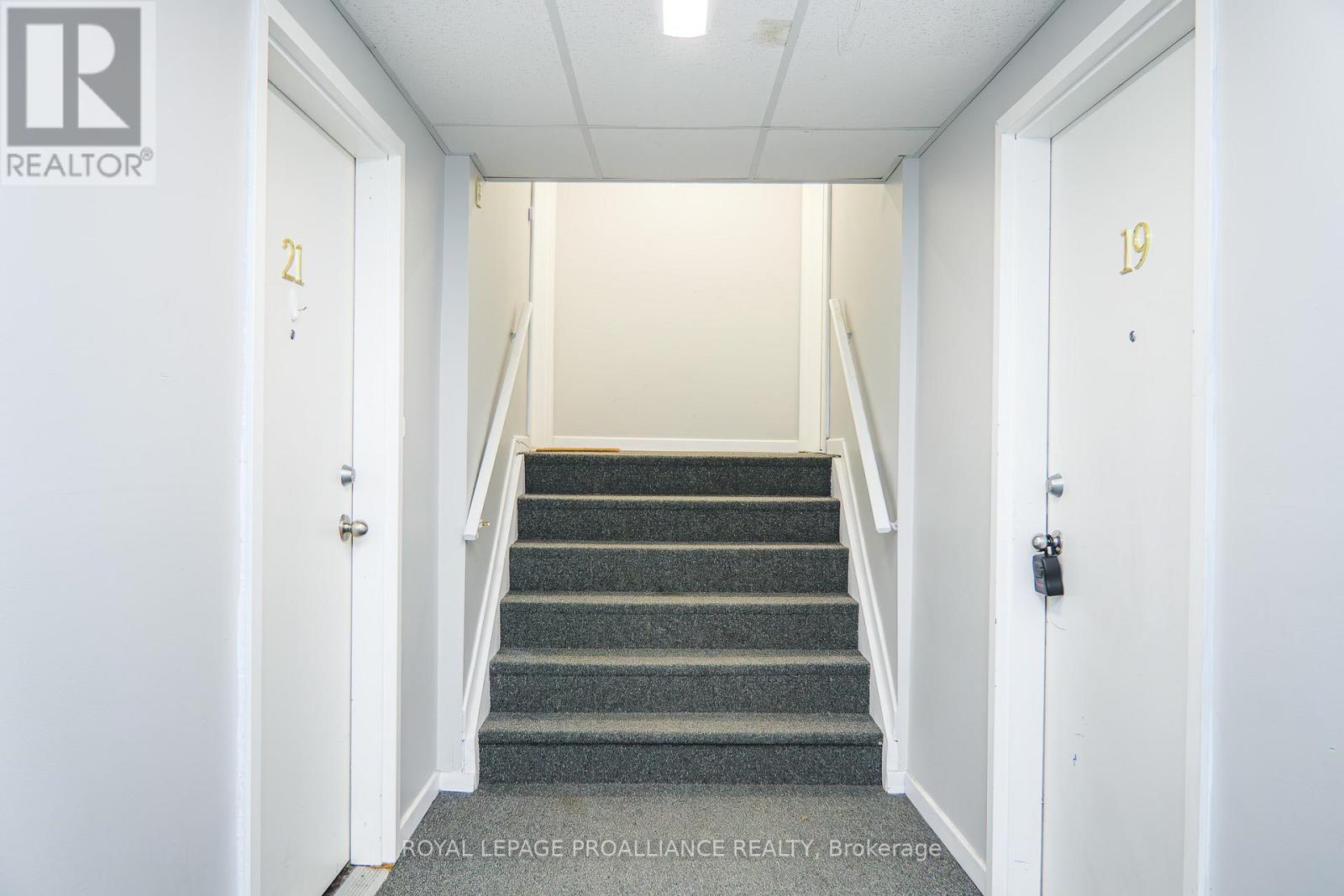 19 - 22 Pitt Street, Prince Edward County (Picton Ward), Ontario  K0K 2T0 - Photo 7 - X12888718