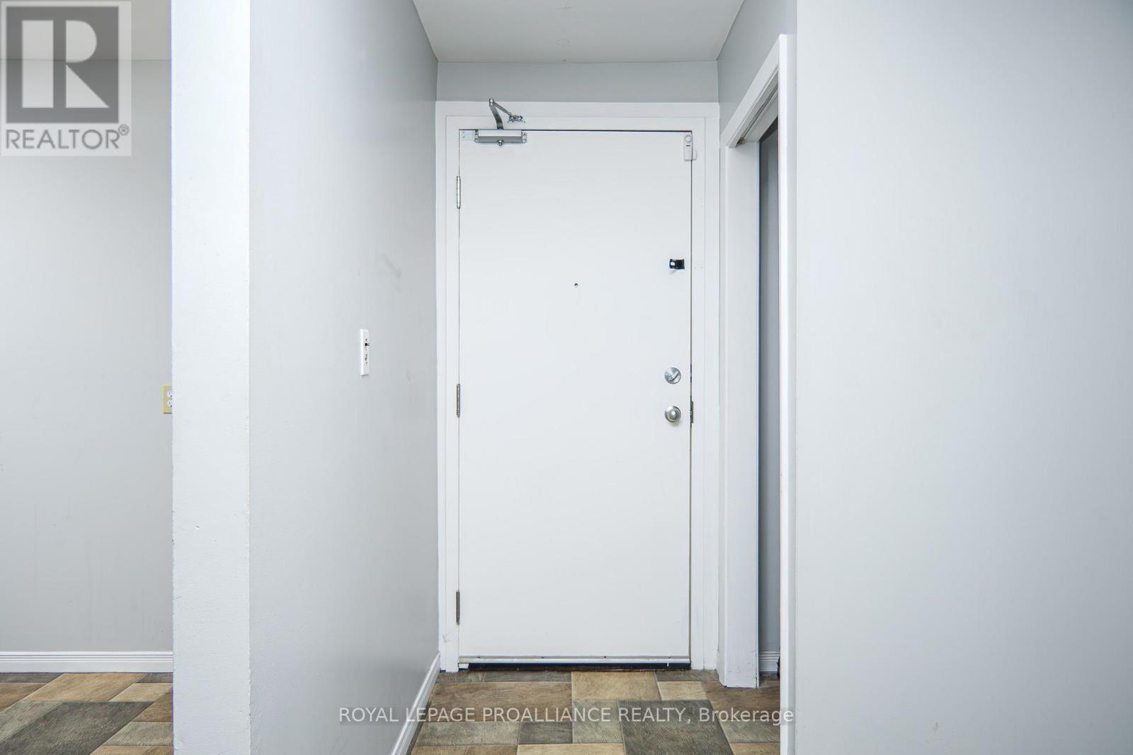 19 - 22 Pitt Street, Prince Edward County (Picton Ward), Ontario  K0K 2T0 - Photo 9 - X12888718