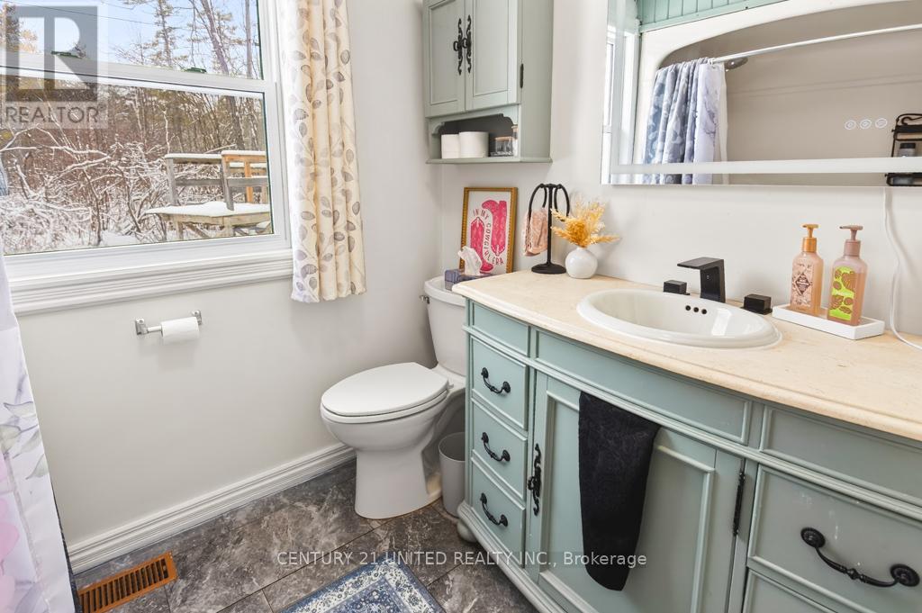 17 Fire Rte 79, Trent Lakes, Ontario  K0L 1J0 - Photo 13 - X12888744