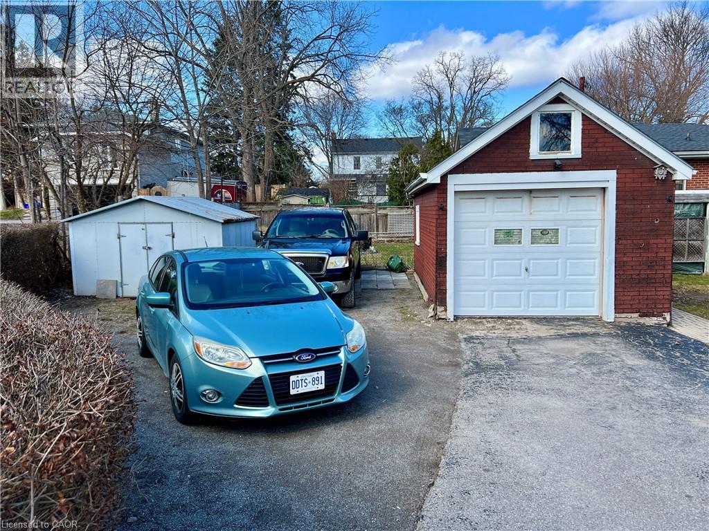 90 Osler Drive, Dundas, Ontario  L9H 4B5 - Photo 25 - 40811768