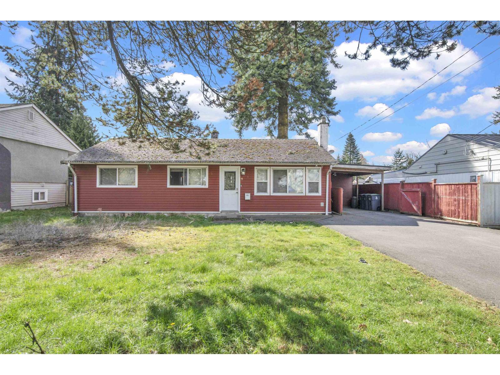 10125 Helen Drive, Surrey, British Columbia  V3V 3B4 - Photo 1 - R3092864