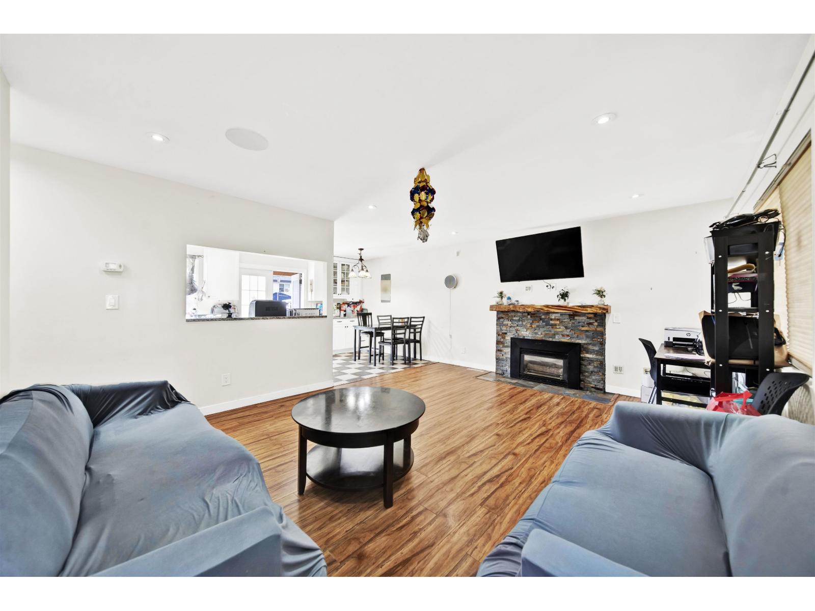 10125 Helen Drive, Surrey, British Columbia  V3V 3B4 - Photo 8 - R3092864