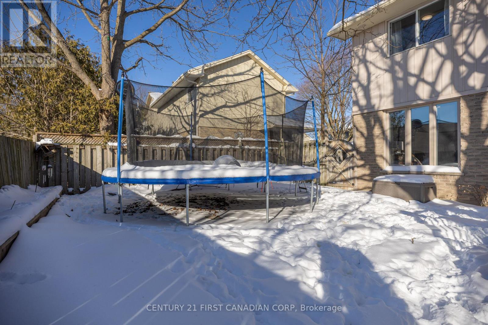 517 Ferndale Court, London South (South Q), Ontario  N6C 5C2 - Photo 13 - X12888576
