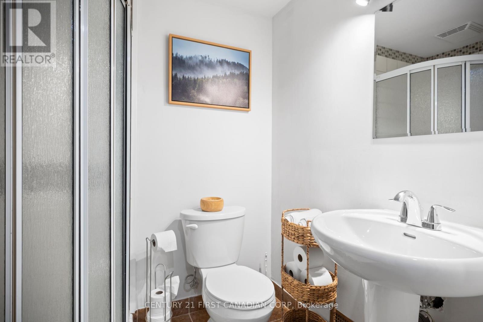 517 Ferndale Court, London South (South Q), Ontario  N6C 5C2 - Photo 28 - X12888576