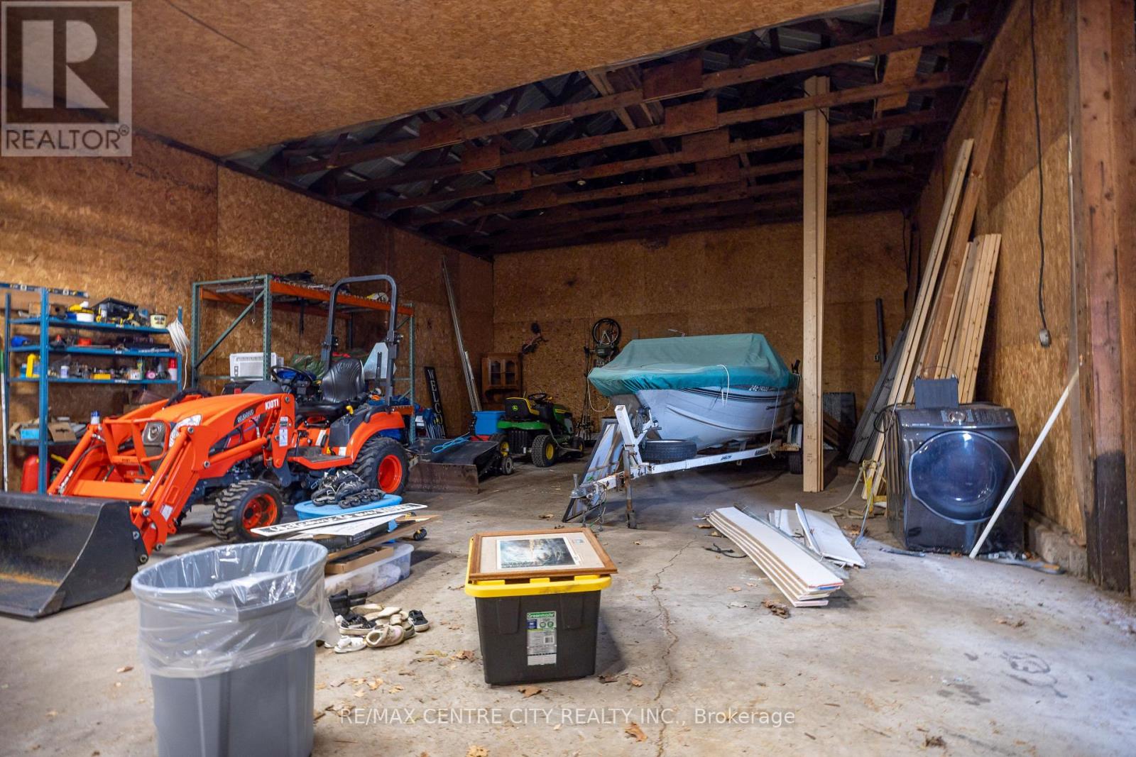 26179 Talbot Line, West Elgin, Ontario  N0L 2P0 - Photo 11 - X12888596